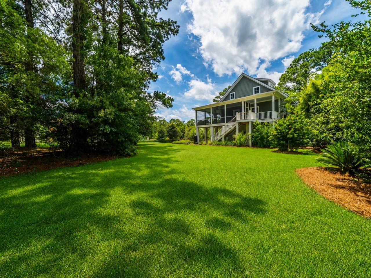 110 Feldman Court Photo 43