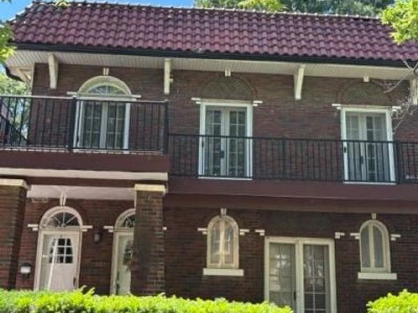 913 Concordia Lane , Clayton, MO 63105