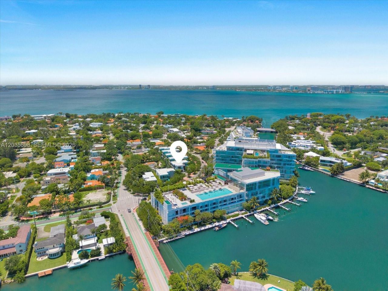 810 W 47 Ct, Miami Beach, FL 33140 Photo
