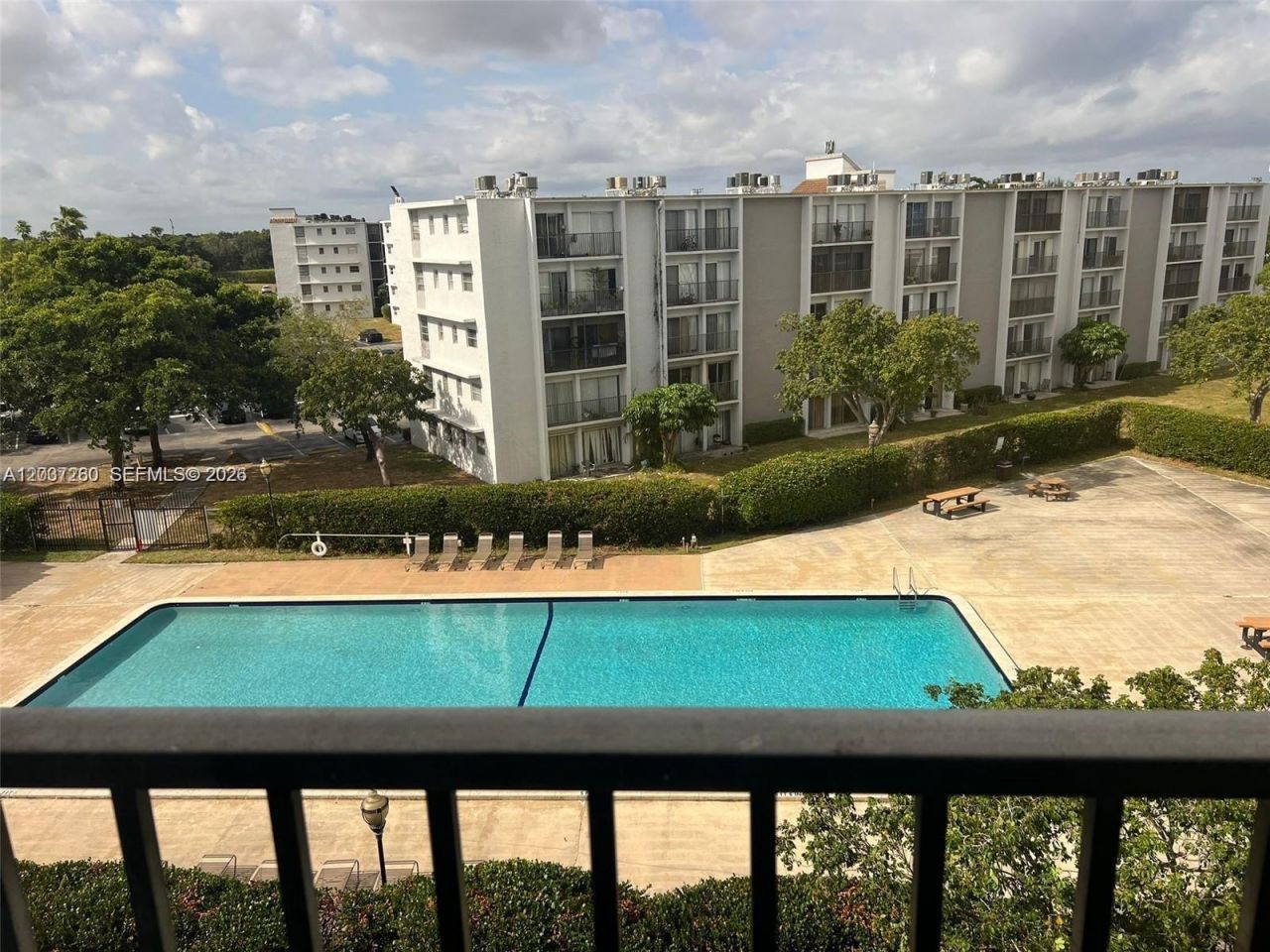 8610 N Sherman Cir , Unit 504, Miramar, FL 33025 Photo