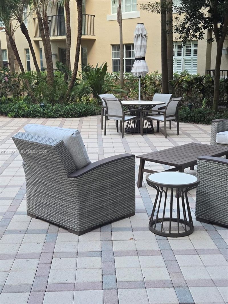 1801 N Flagler Dr , Unit 822, West Palm Beach, FL 33407 Photo