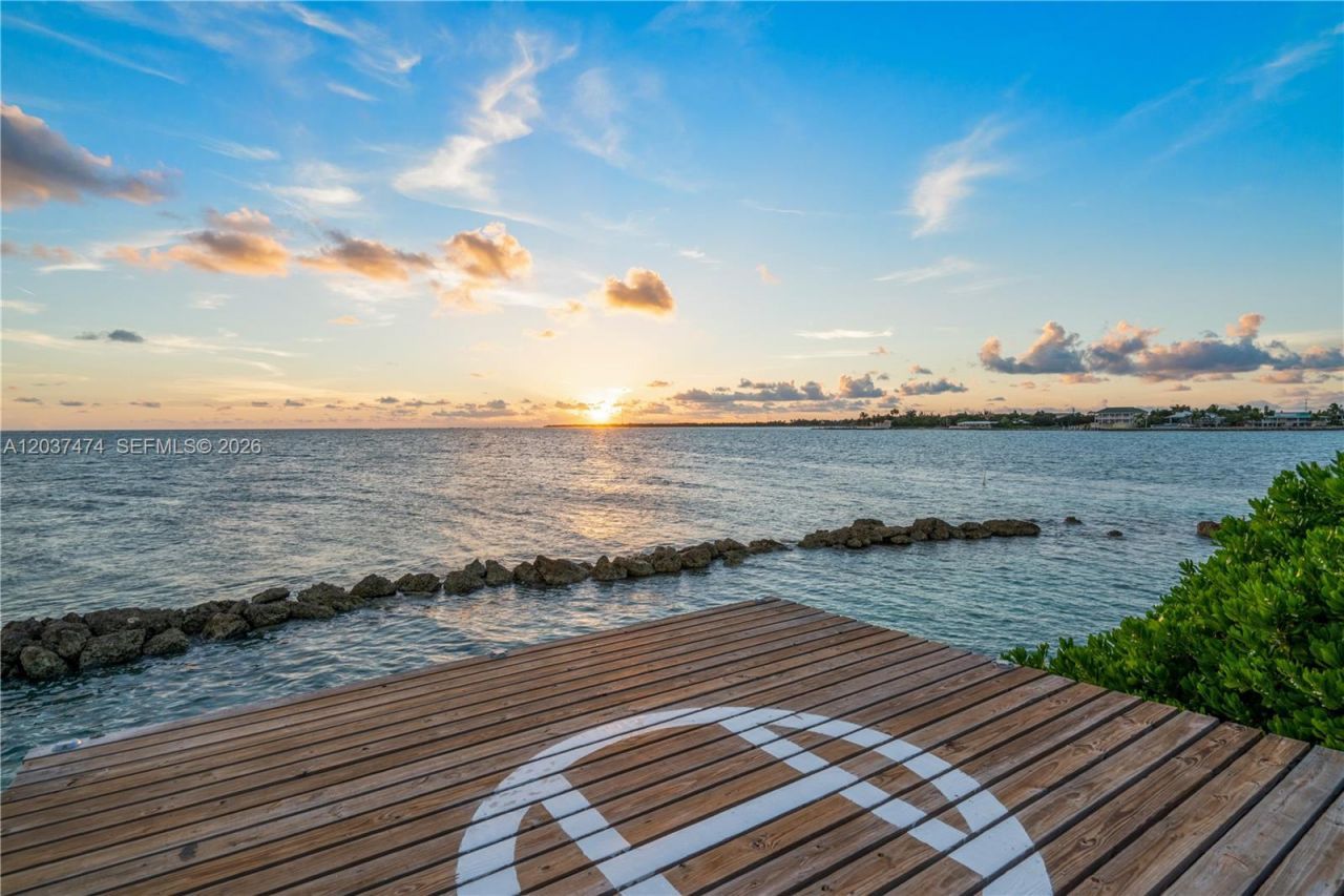 99 E Ocean E , Marathon, FL 33050 Photo