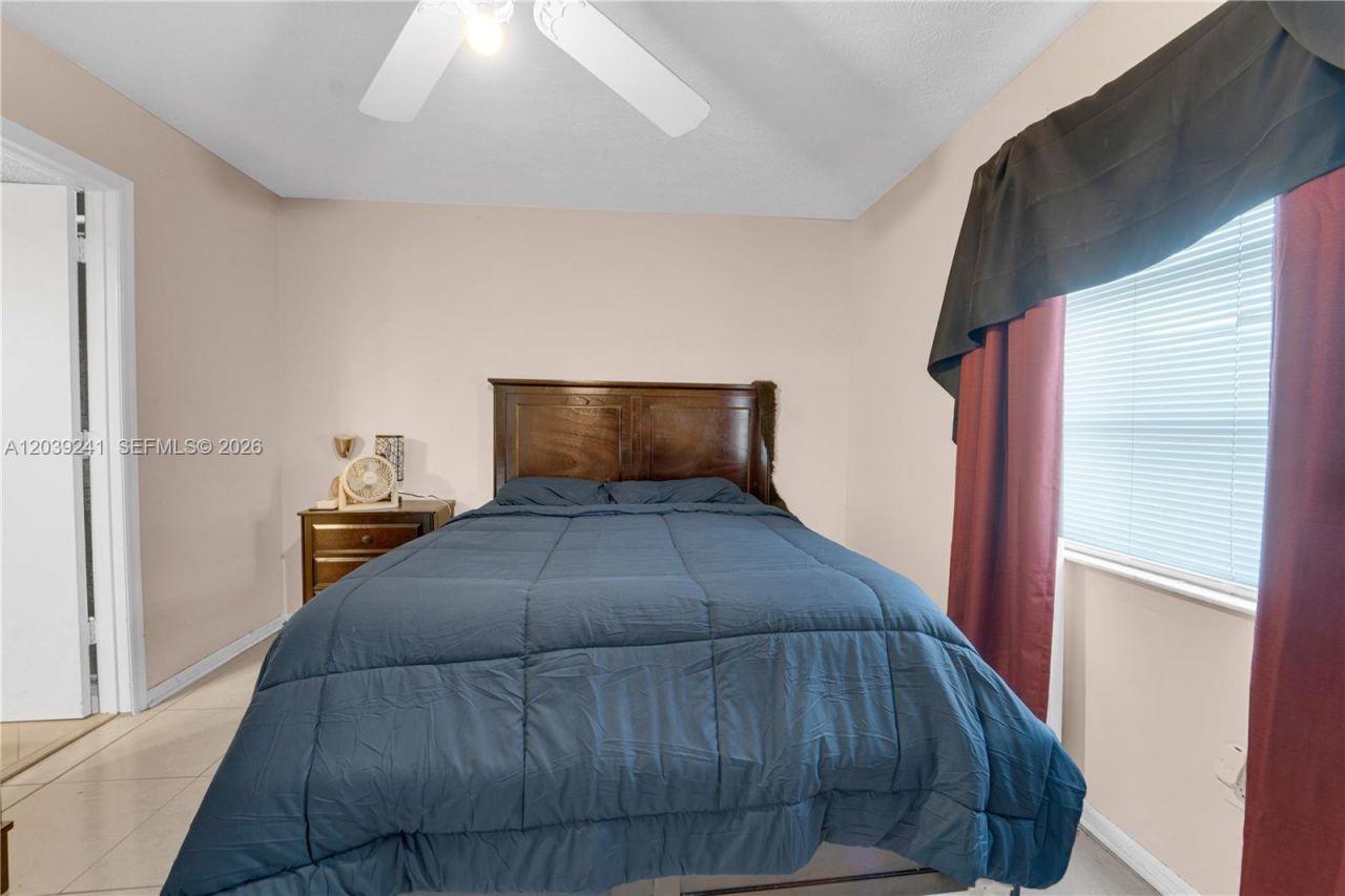 1074 SW Alcantarra , Port Saint Lucie, FL 34953 Photo