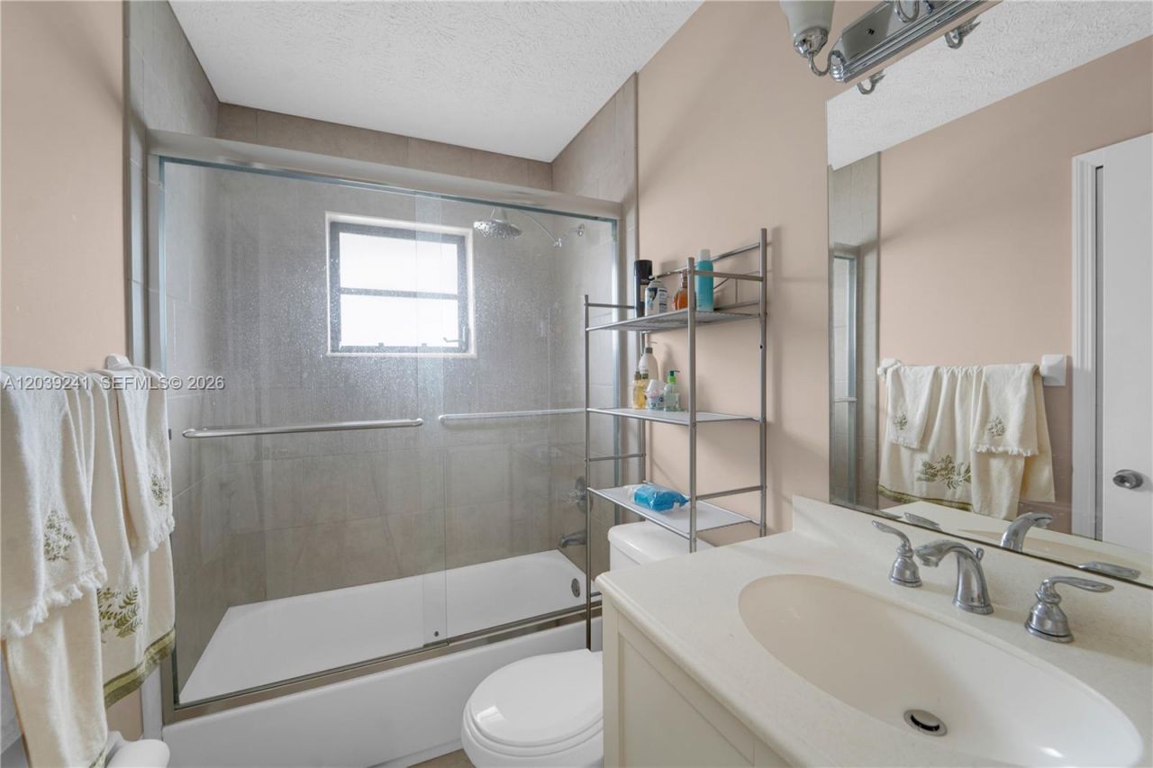 1074 SW Alcantarra , Port Saint Lucie, FL 34953 Photo