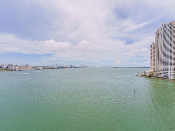 335 S Biscayne Blvd , Unit 1009, Miami, FL 33131