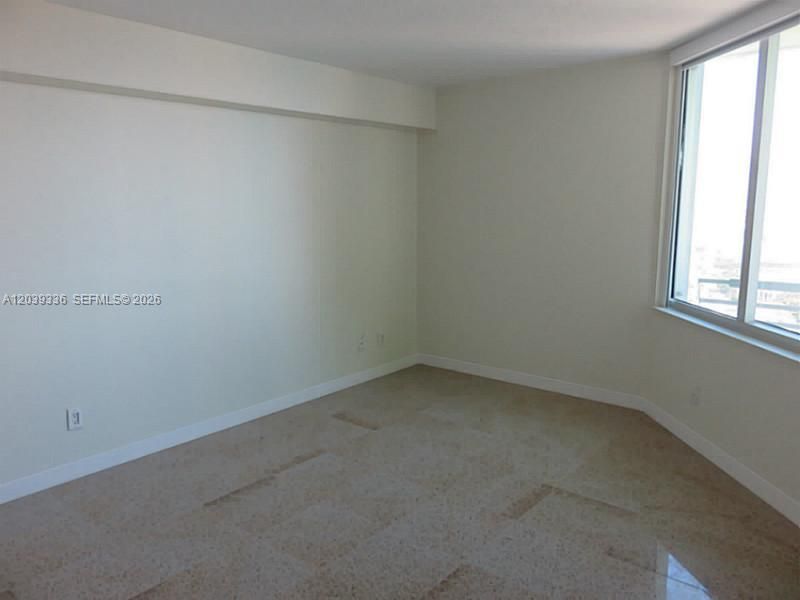 325 S Biscayne Blvd, Unit 4122, Miami, FL 33131 Photo