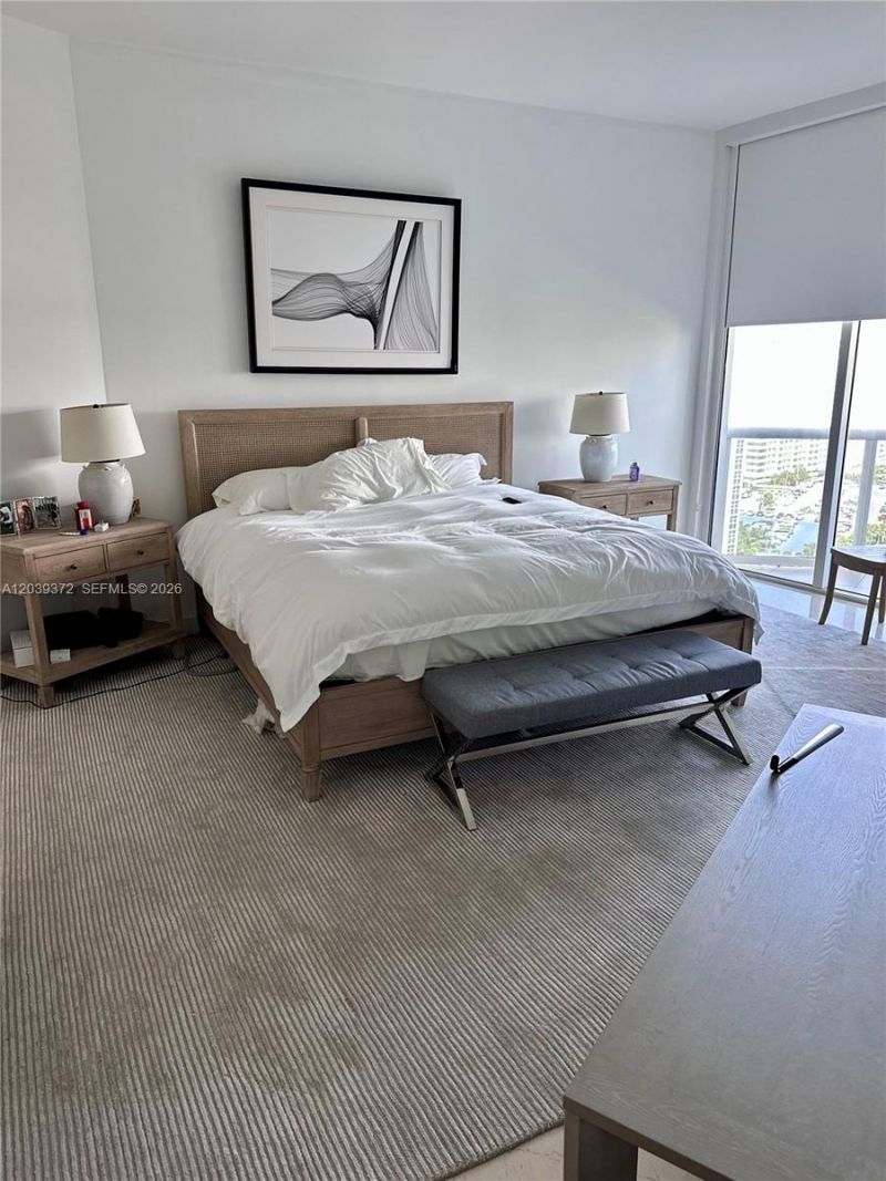 15811 Collins Ave , Unit 1505, Sunny Isles Beach, FL 33160 Photo