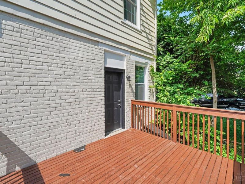 1276 Dewey Avenue, Cincinnati, OH 45205 Photo 17