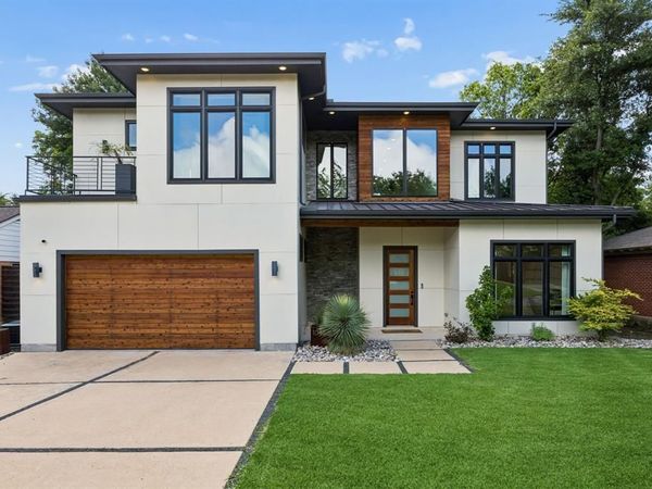 10450 Solta Drive, Dallas, TX 75218