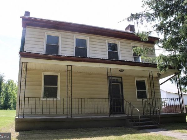 1500 PORTERS ROAD , SPRING GROVE, PA 17362