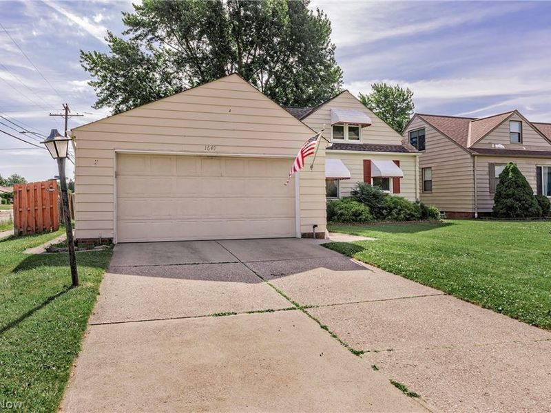 1649 Gilbert Drive, Mayfield Heights, OH 44124 Photo 35