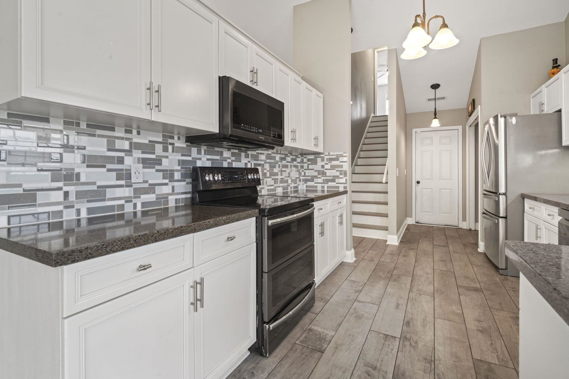 262 Palladium Dr.  Photo 11