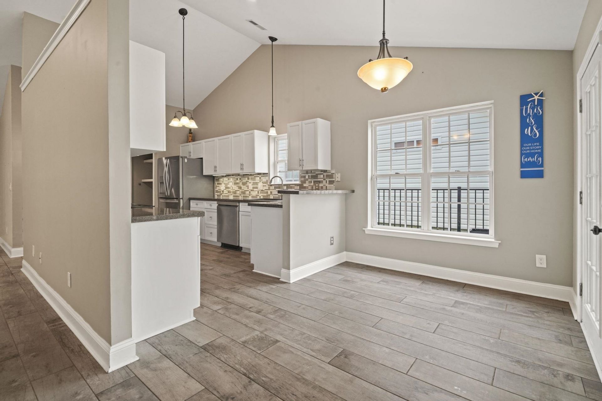 262 Palladium Dr.  Photo 14