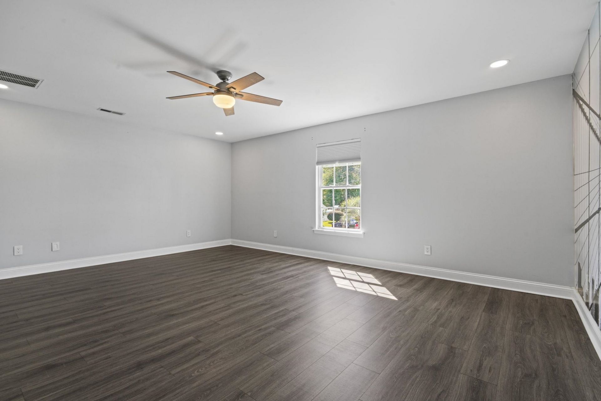 262 Palladium Dr.  Photo 35
