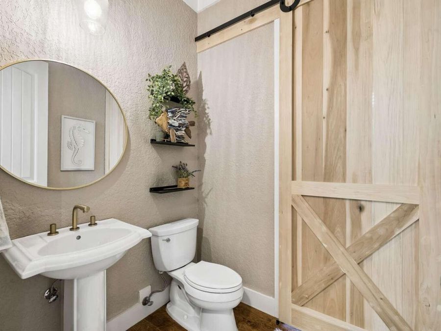 Property Image 37