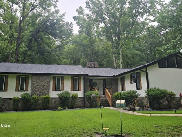 102 McKinley Circle, Lagrange, GA 30240