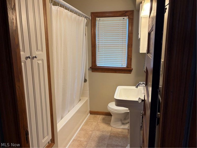 1414 Denman Avenue , Coshocton, OH 43812 Photo 15