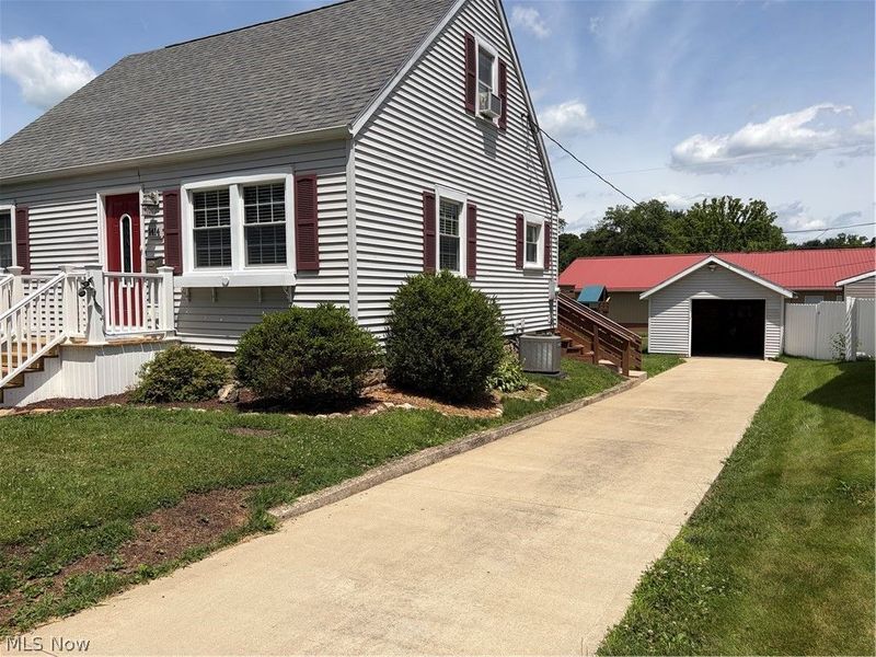 1414 Denman Avenue , Coshocton, OH 43812 Photo 3