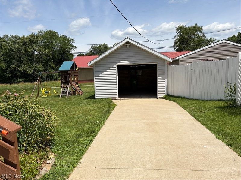 1414 Denman Avenue , Coshocton, OH 43812 Photo 4