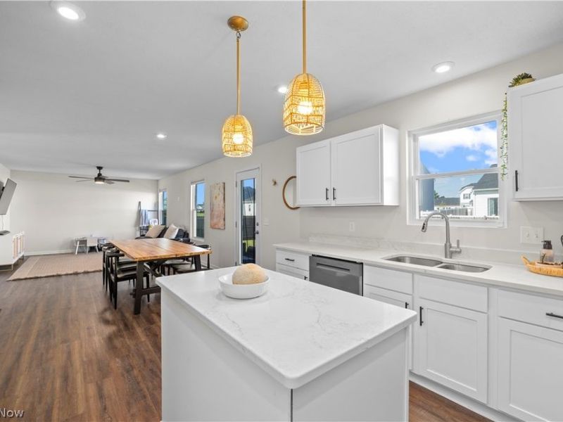 6034 Conneaut Light, Vermilion, OH 44089 Photo 9