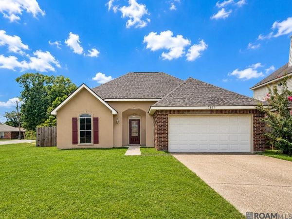 17267 Cherry Creek Dr, Prairieville, LA 70769
