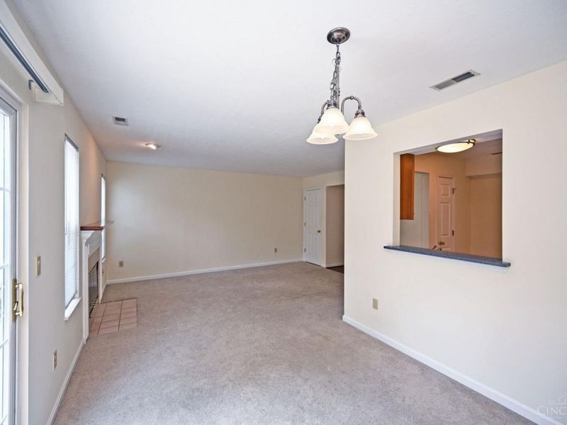 1109 Wittshire Lane, Anderson Twp, OH 45255 Photo 11