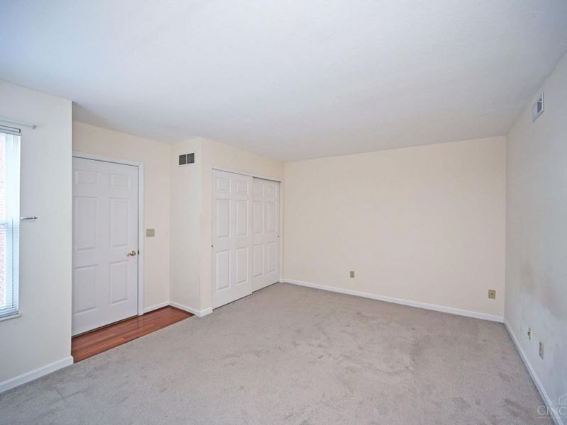 1109 Wittshire Lane, Anderson Twp, OH 45255 Photo 17
