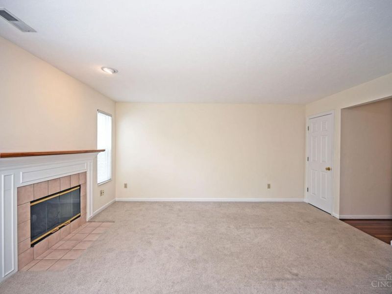 1109 Wittshire Lane, Anderson Twp, OH 45255 Photo 9