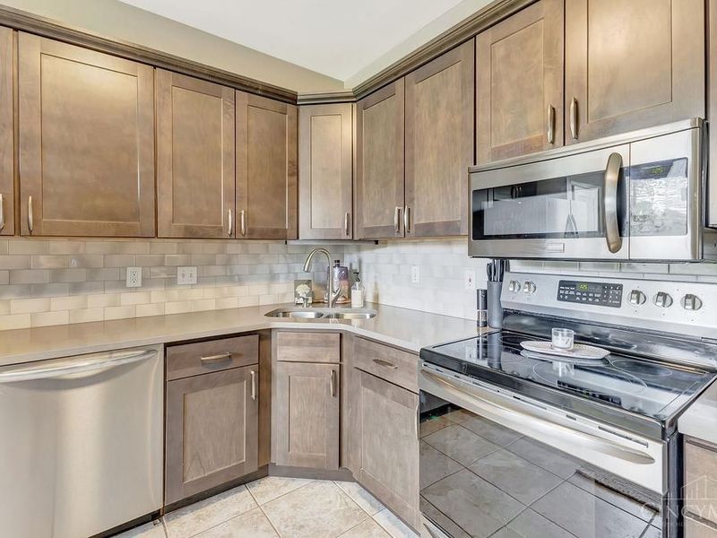 8606 Lowery Lane, Unit 6, West Chester, OH 45069 Photo 4