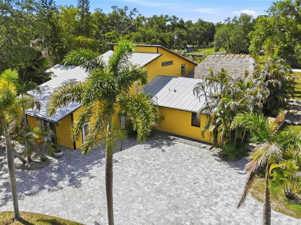 3348 ALAMO LANE, SARASOTA, FL 34235