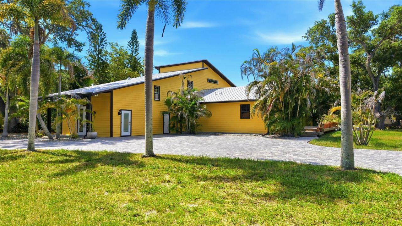 3348 Alamo Lane, Sarasota, FL 34235 Photo