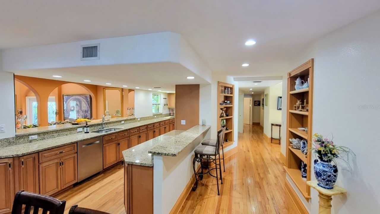 3348 Alamo Lane, Sarasota, FL 34235 Photo