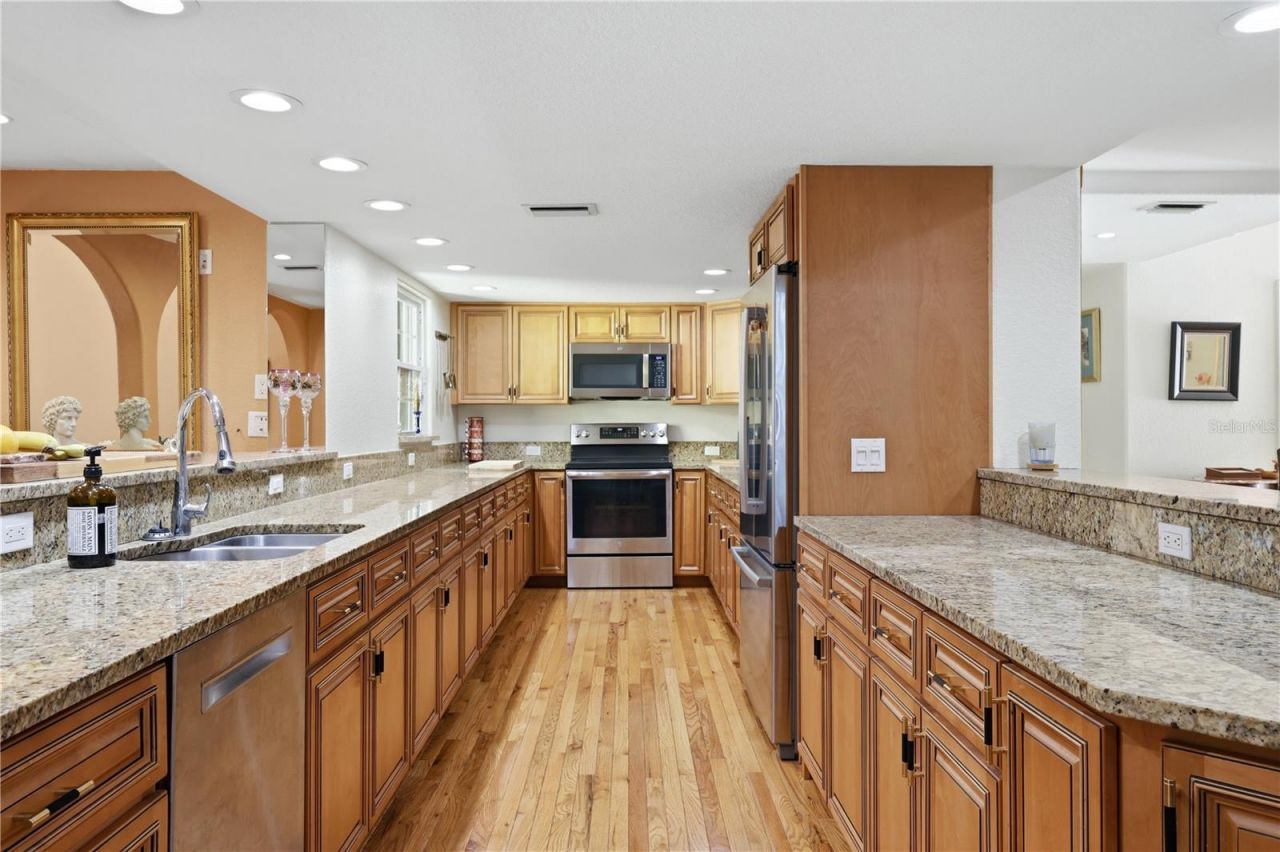 3348 Alamo Lane, Sarasota, FL 34235 Photo
