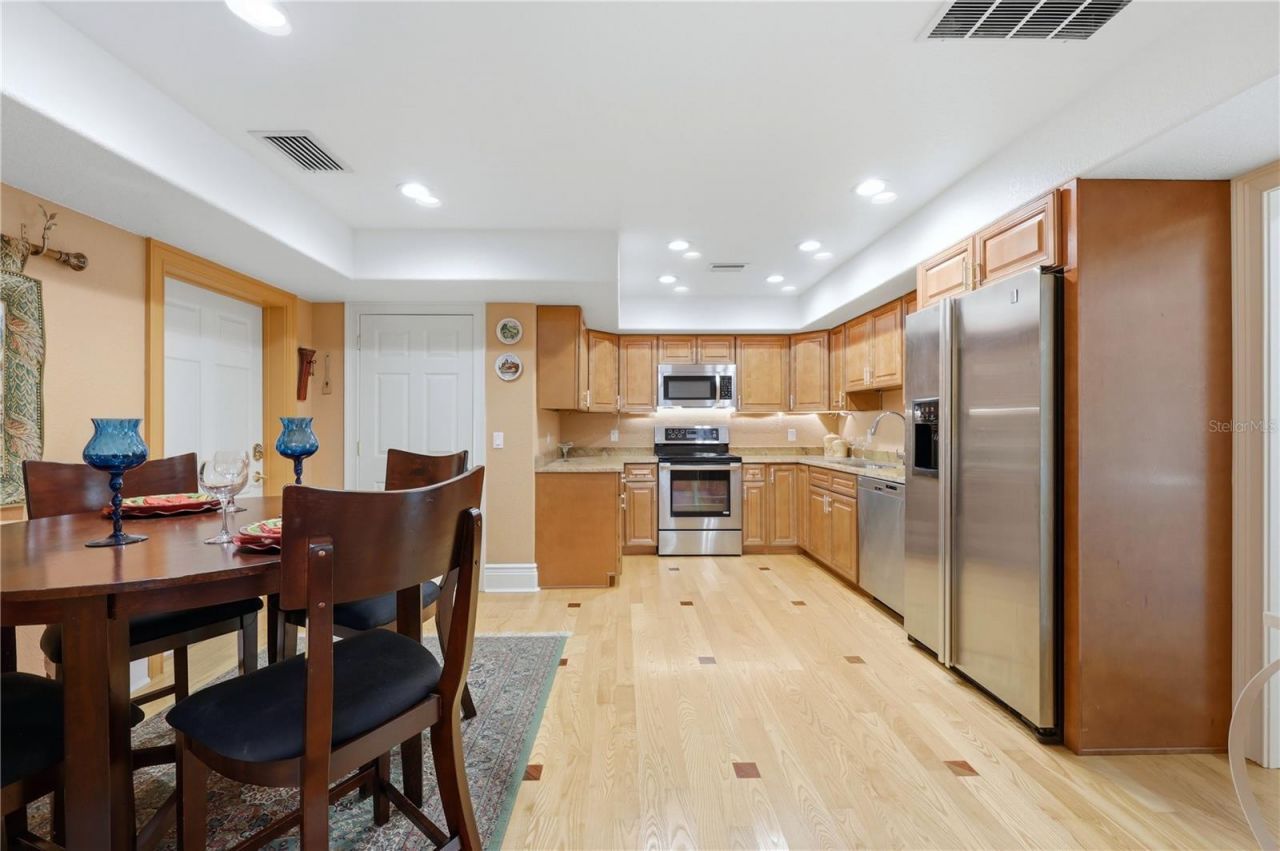 3348 Alamo Lane, Sarasota, FL 34235 Photo
