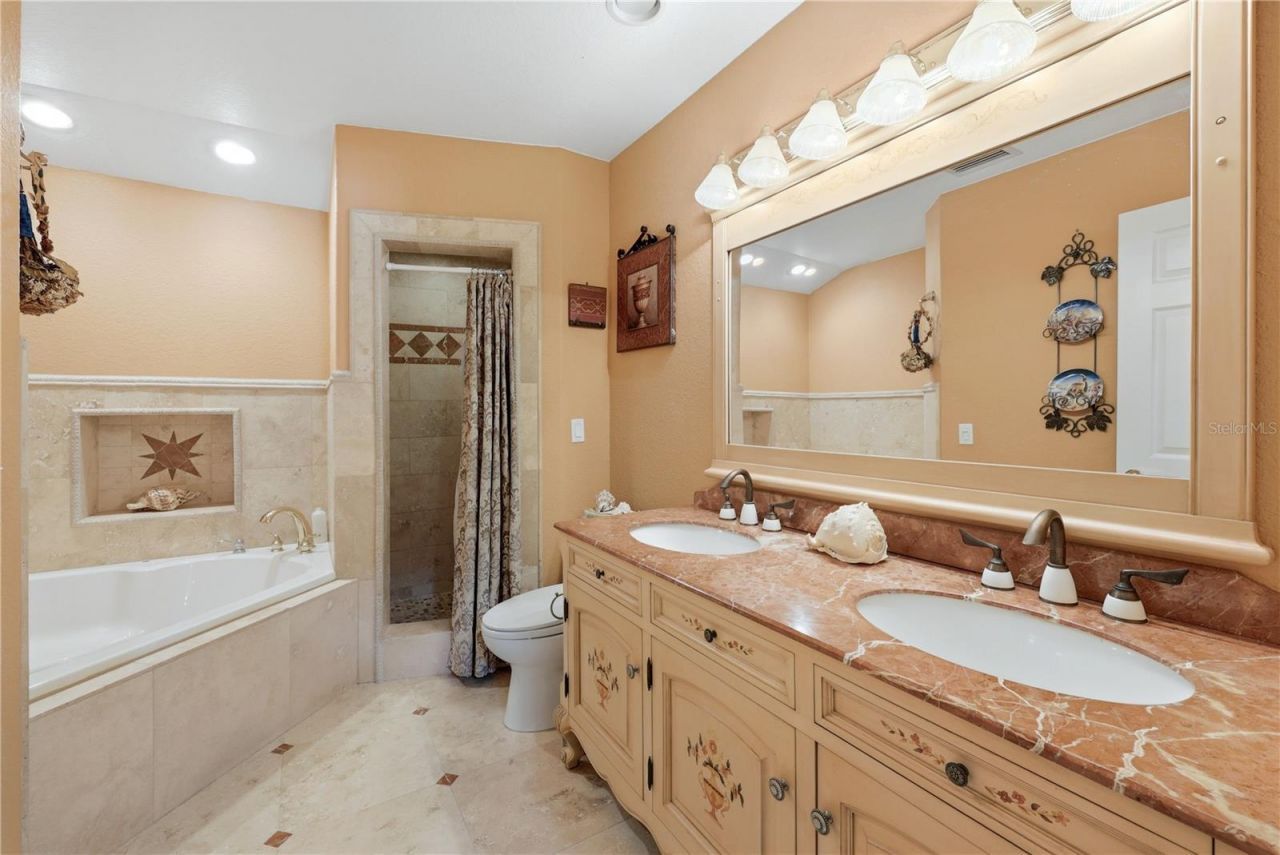 3348 Alamo Lane, Sarasota, FL 34235 Photo