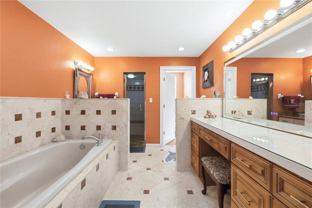 3348 Alamo Lane, Sarasota, FL 34235 Photo