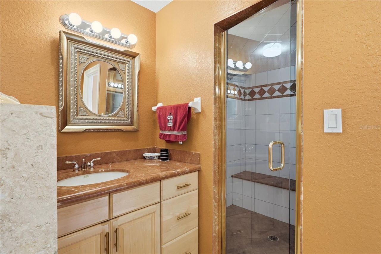 3348 Alamo Lane, Sarasota, FL 34235 Photo