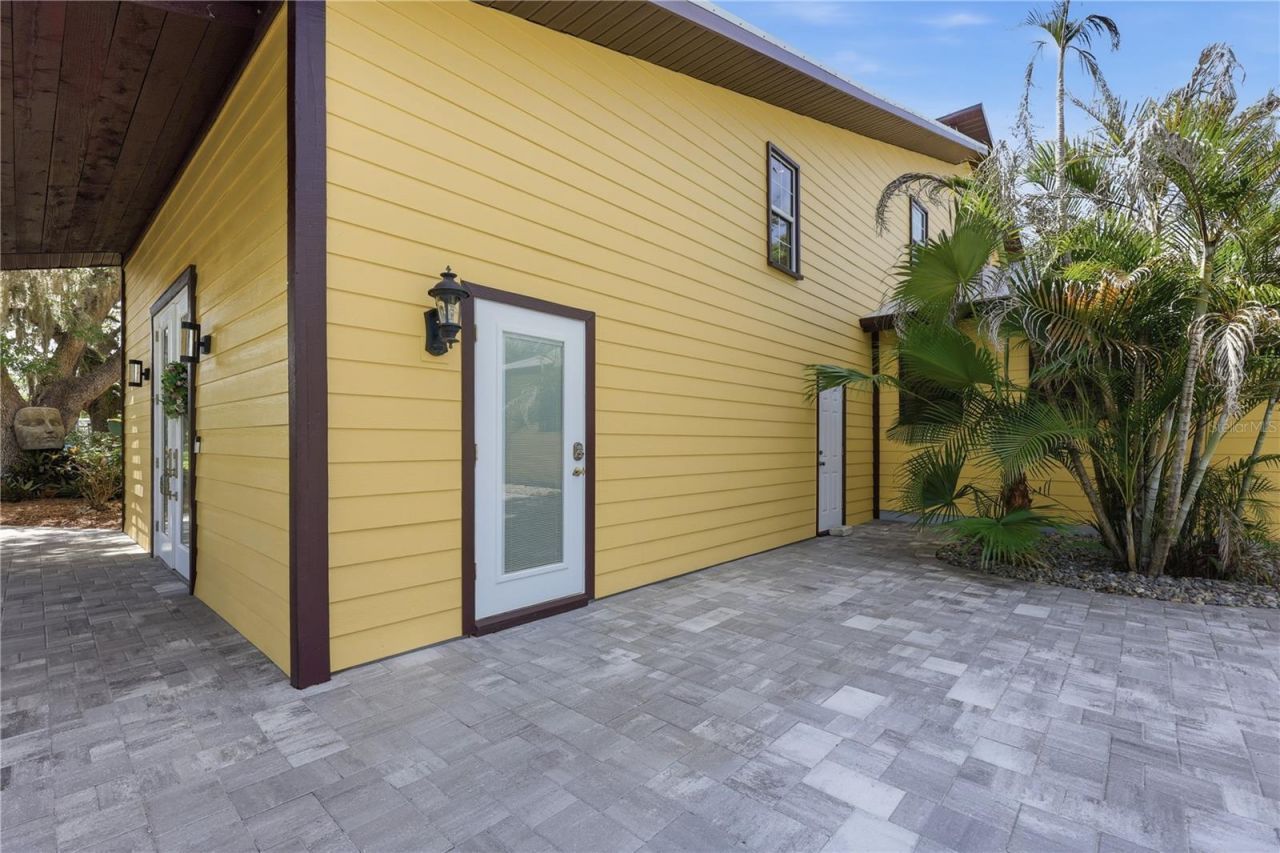 3348 Alamo Lane, Sarasota, FL 34235 Photo