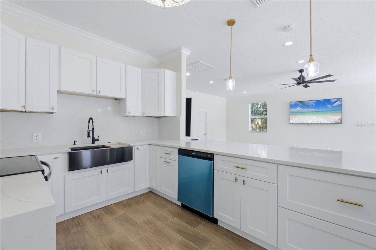 3348 Alamo Lane, Sarasota, FL 34235 Photo