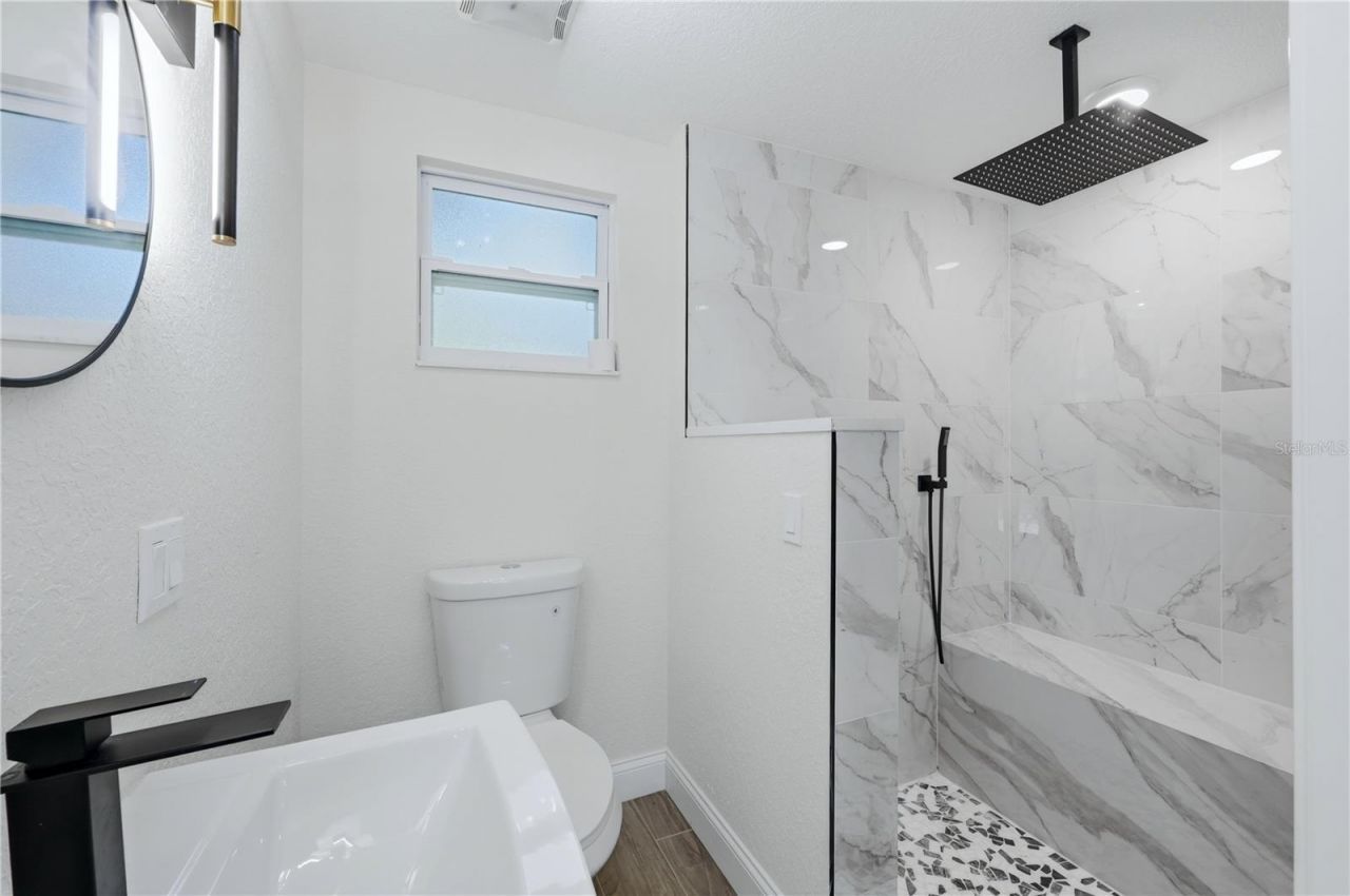 3348 Alamo Lane, Sarasota, FL 34235 Photo