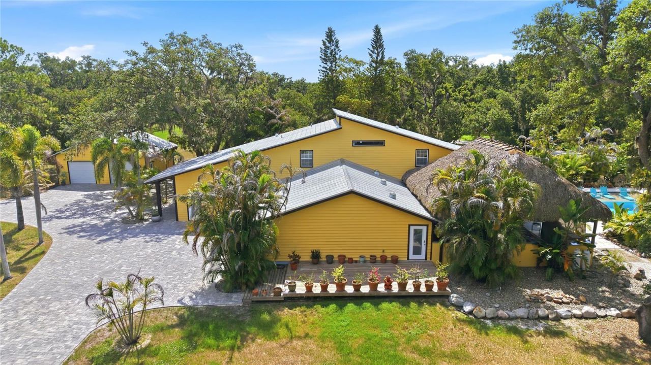 3348 Alamo Lane, Sarasota, FL 34235 Photo