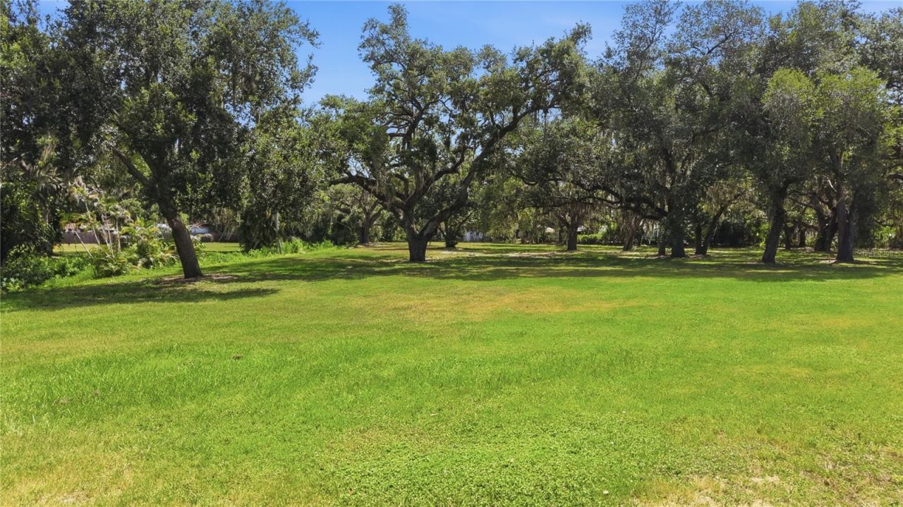 3348 Alamo Lane, Sarasota, FL 34235 Photo