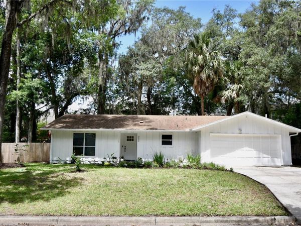 2000 SW 11TH TERRACE , GAINESVILLE, FL 32601