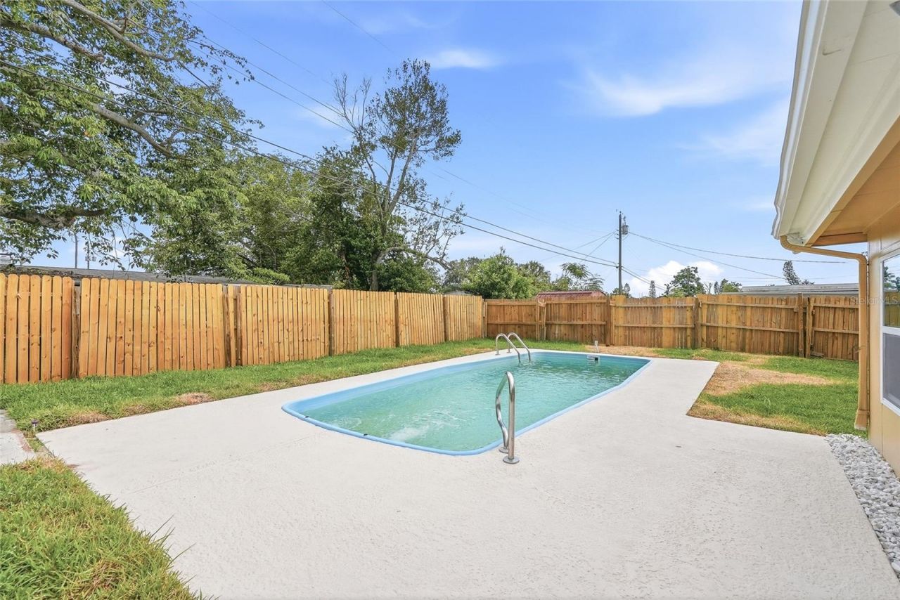 2048 Hess Drive , Holiday, FL 34691 Photo