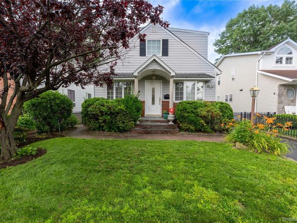 54 Edgewood Road, Port Washington, NY 11050