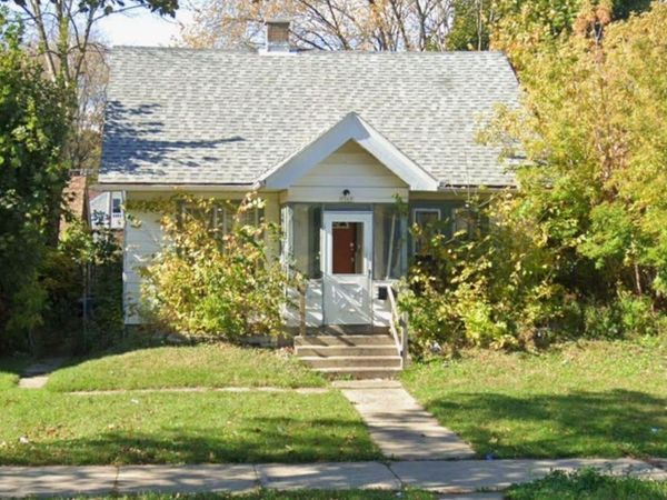 5565 N 35th St, Milwaukee, WI 53209