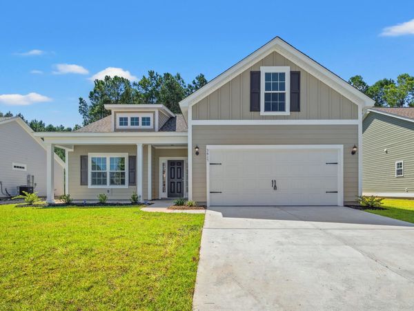 3240 Crooked Oak Dr., Conway, SC 29526