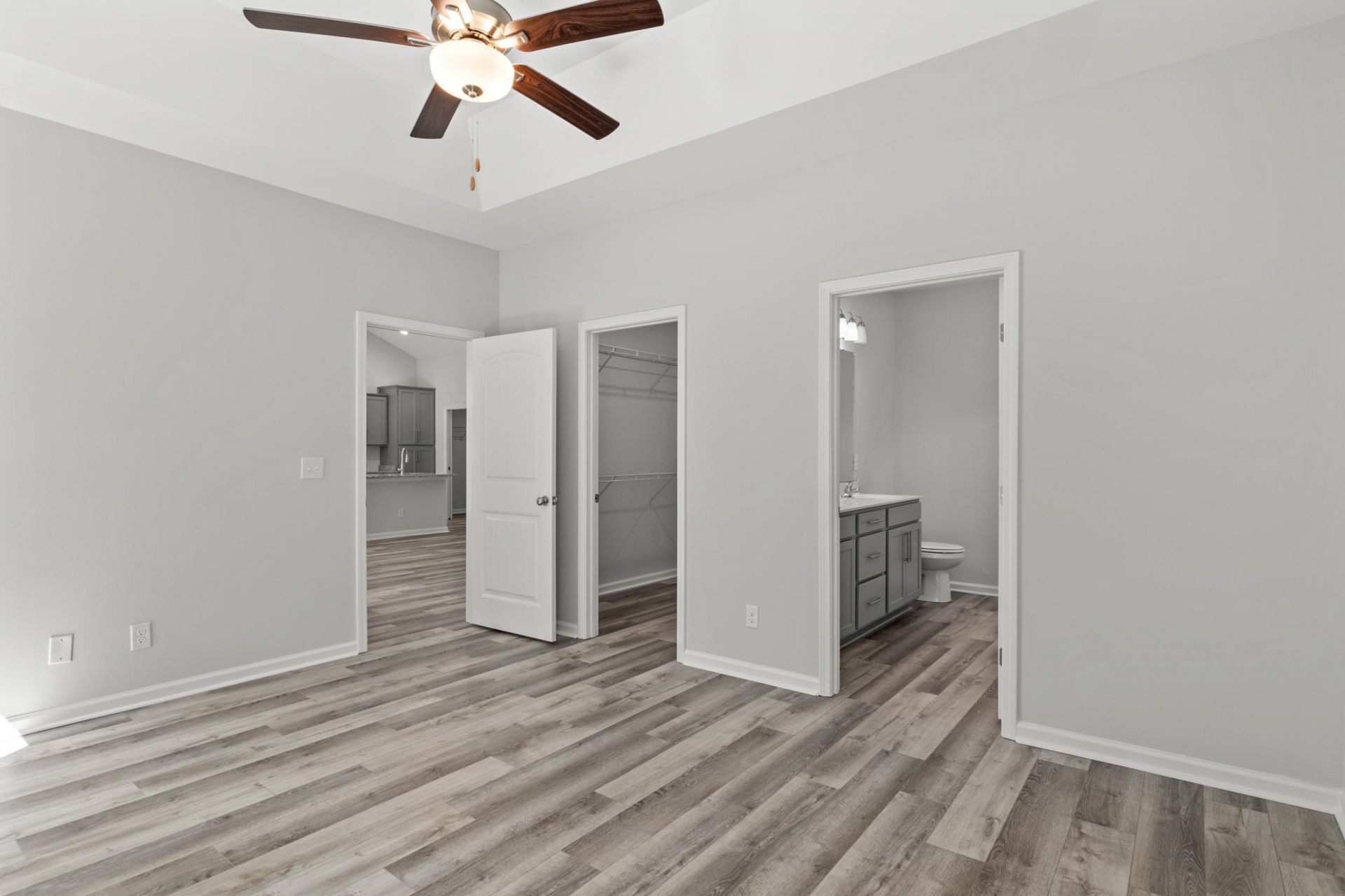 3240 Crooked Oak Dr. Photo 8