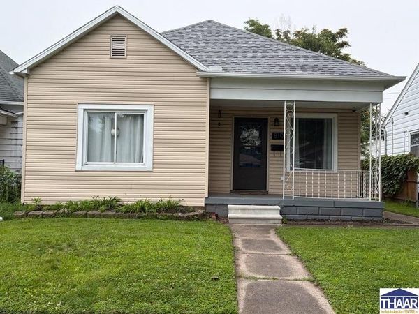 810 S 19th Street, Terre Haute, IN 47807