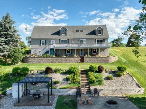 14381 Killybegs , Cement City, MI 49233